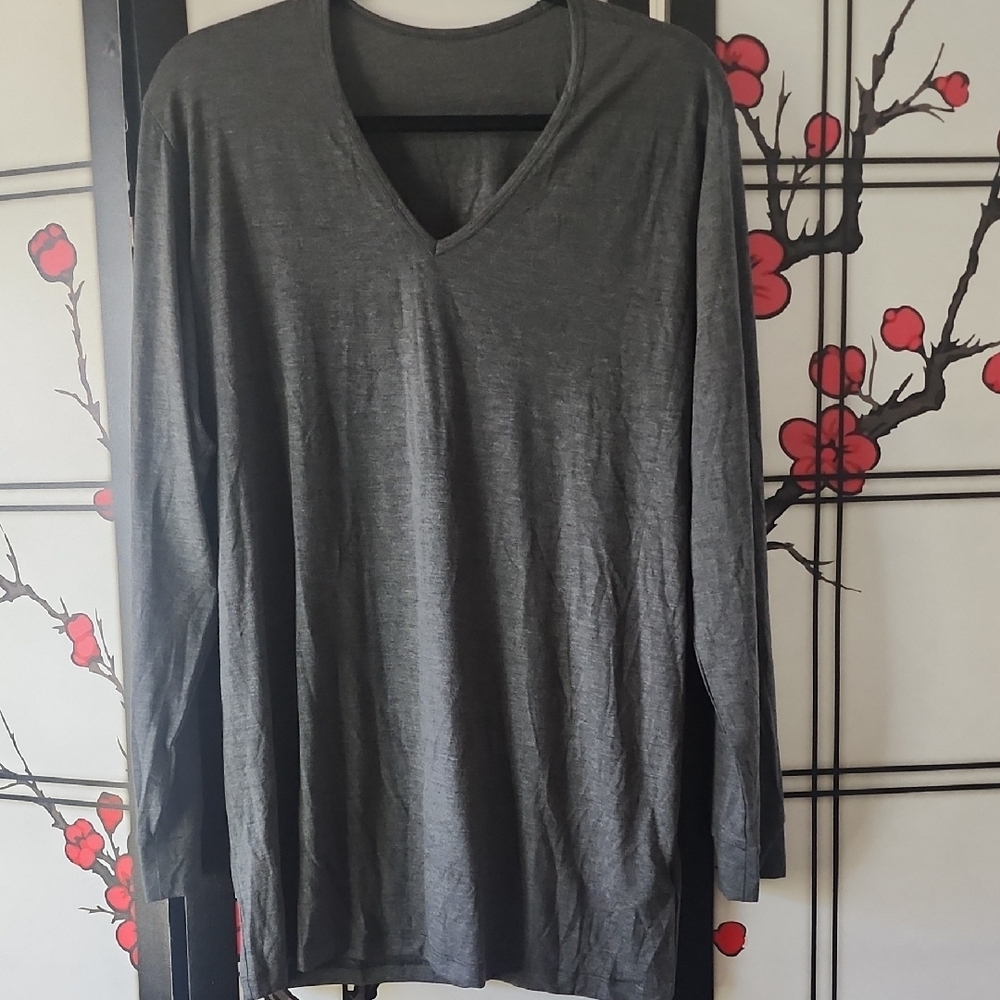 Gray Long Sleeve V-Neck Tee Relaxed Fit